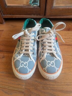 Gucci Tennis 1977 GG Canvas Sneakers – Blue Monogram | Web Stripe | Women's 9